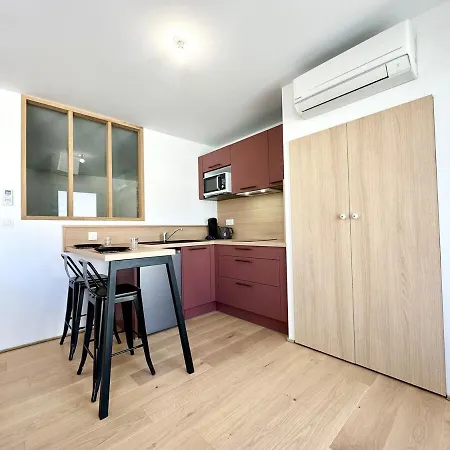 Apartment Le Jungle - Neuf - Parking Prive - Hyper Centre *
