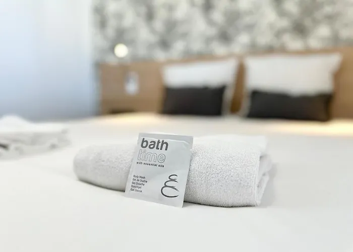 Le Jungle - Neuf - Parking Prive - Hyper Centre *